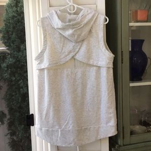 Mondetta Sleeveless Hoodie